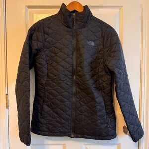 The North Face Women's Black Quilted Puffer Jacket